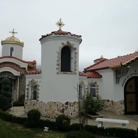 Villa St. Michael Мадара Экстерьер фото
