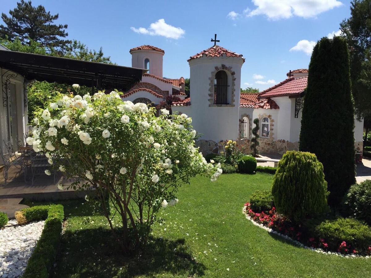Villa St. Michael Мадара Экстерьер фото