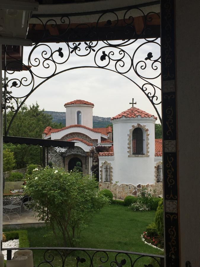 Villa St. Michael Мадара Экстерьер фото