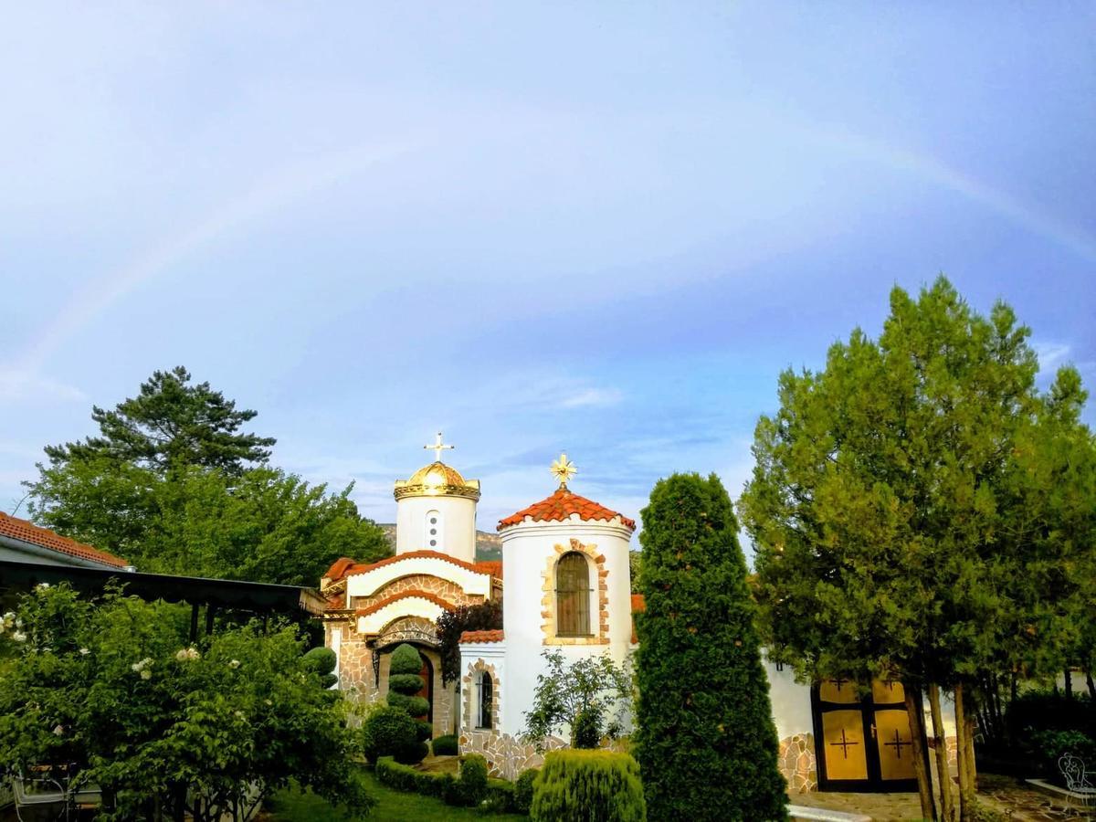 Villa St. Michael Мадара Экстерьер фото