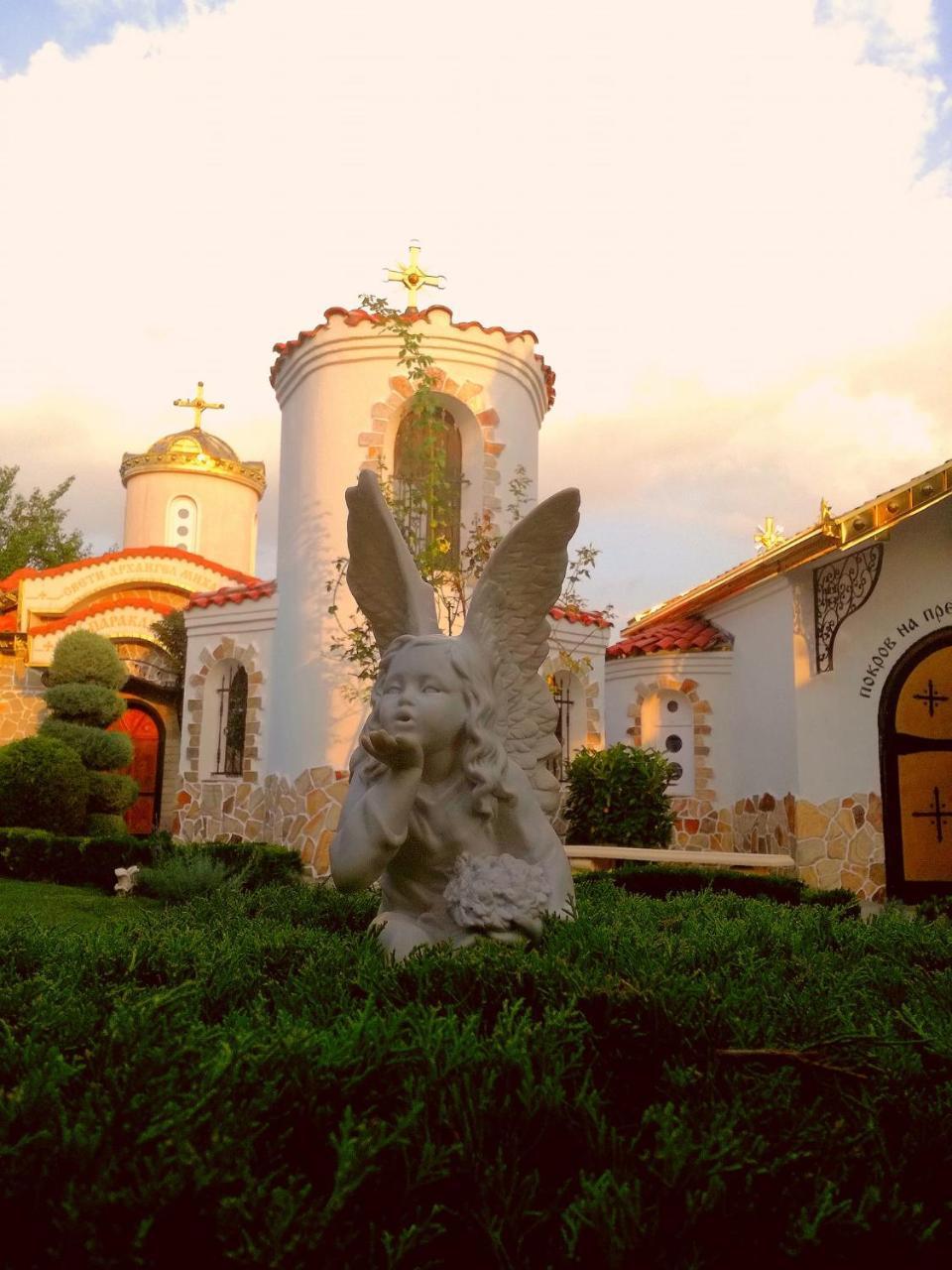 Villa St. Michael Мадара Экстерьер фото